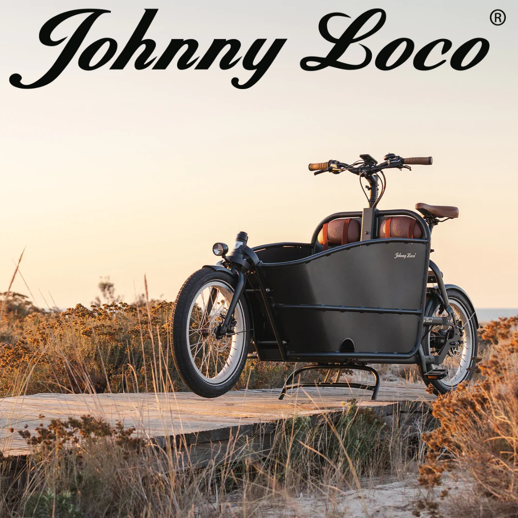Johnny Loco is een Nederlands fietsmerk met een stijlvolle retro-stijl. Ze leveren zowel elektrische fietsen, bakfietsen als gewone fietsen. Wil je stijlvol op stap gaan, neem dan zeker eens een kijkje in onze winkel naar deze fietsen.
